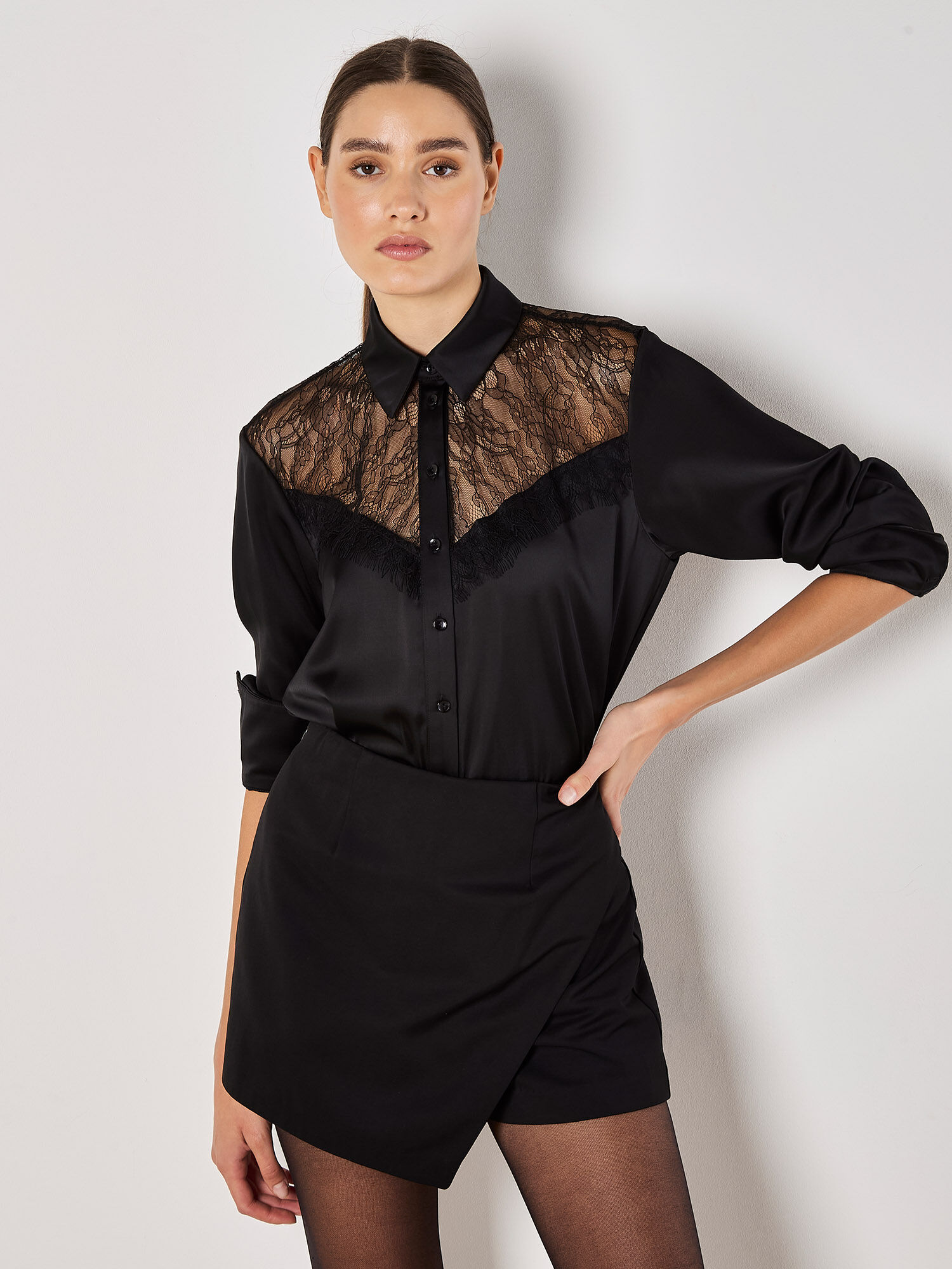 新品　TULLE LACE SHIRT Lace Insert Oversized Satin Shirt | Apricot Clothing