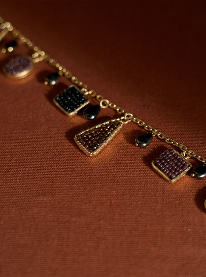 Beaded Pendant Gold Tone Necklace