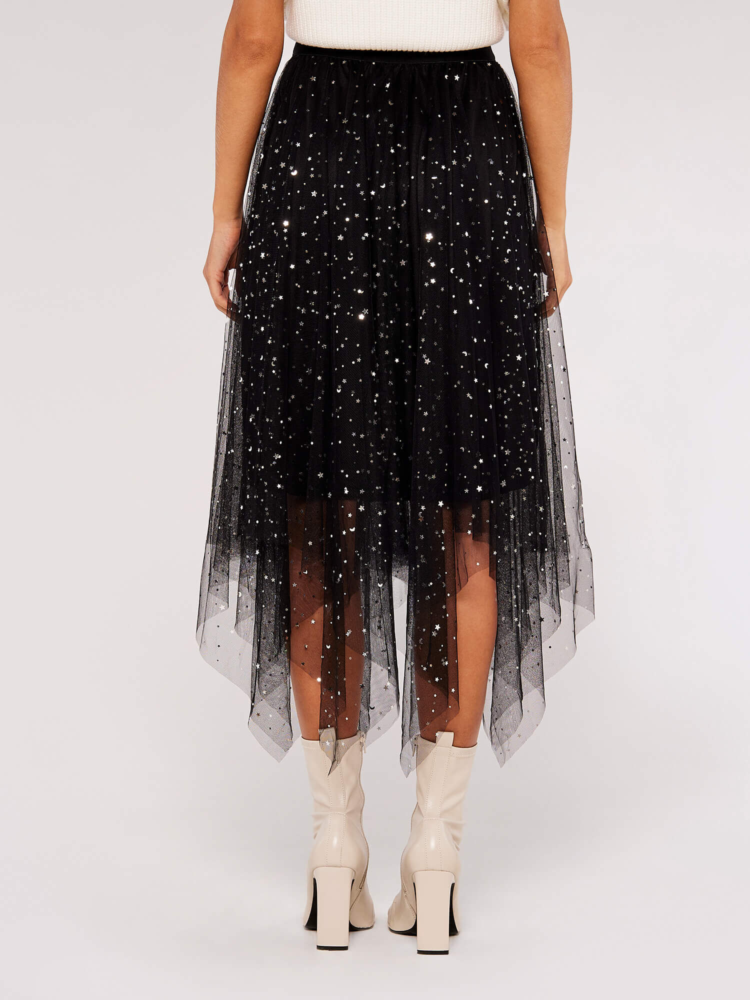Black tulle skirt with stars hot sale