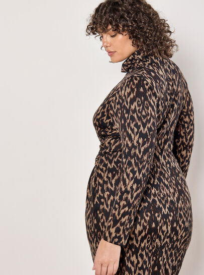 Curve Abstract Print Soft Knit Midi Dress
