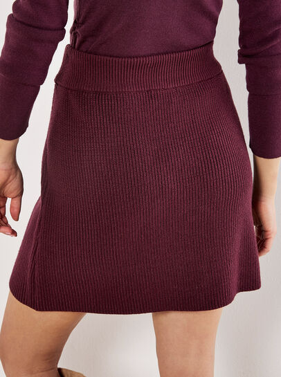 Ribbed Knit Mini Skirt