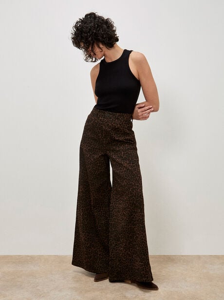 Zoe Wide Leg Leopard Print Jeans