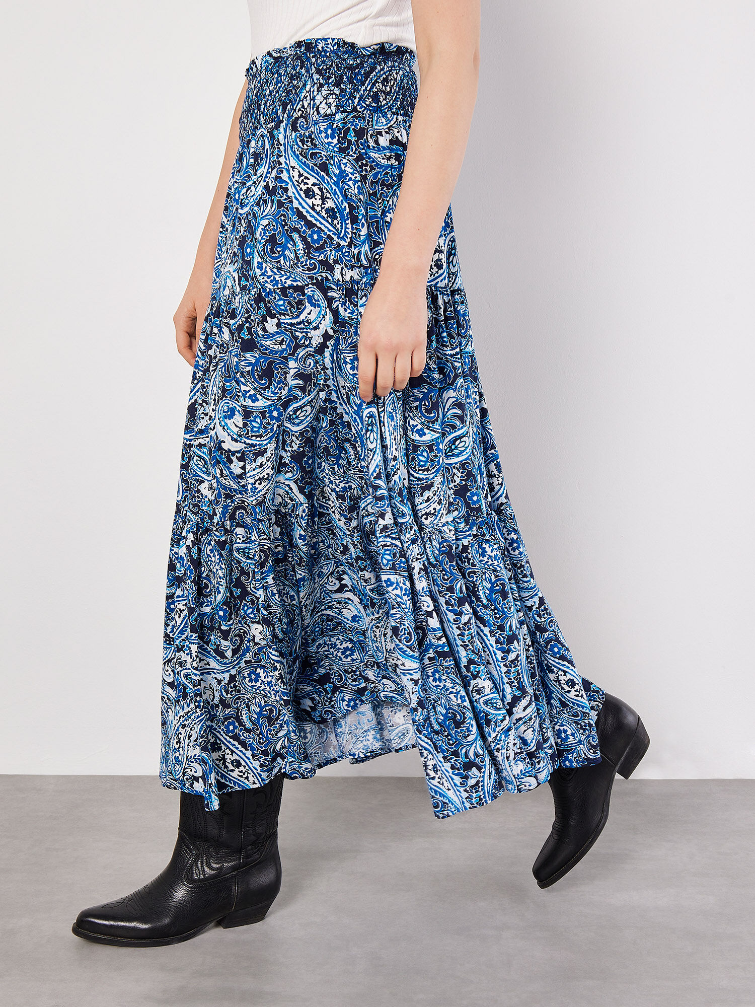 Zara tiered maxi skirt discount