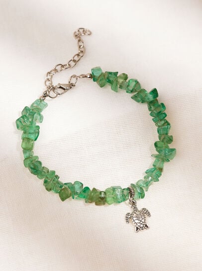 Charm-Armband mit Schildkröte aus grünem Stein