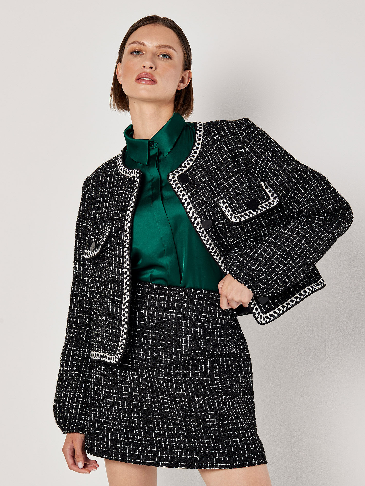 ★送料・関税込★ATTRANGS★Tweed Jacket and Skort Set★ 300x300-f3-albu-km-y-30-
