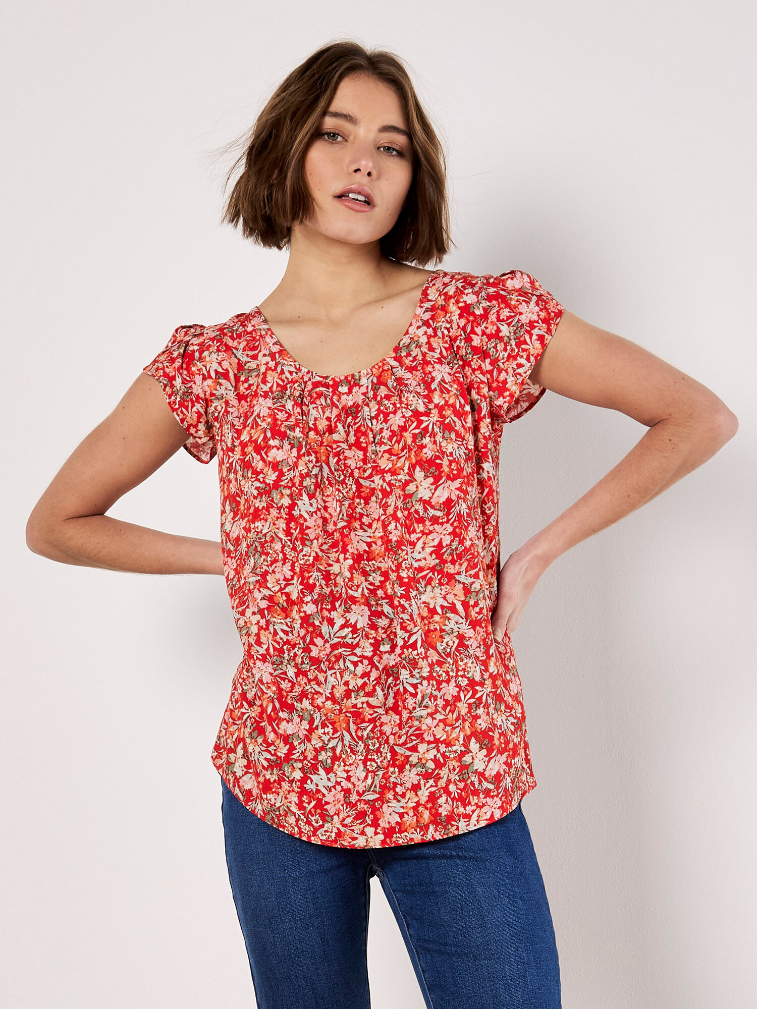 【未使用】Garden Floral-print Ribbon Blouse Garden Floral-print Ribbon Blouse （Claire - Ruffle and