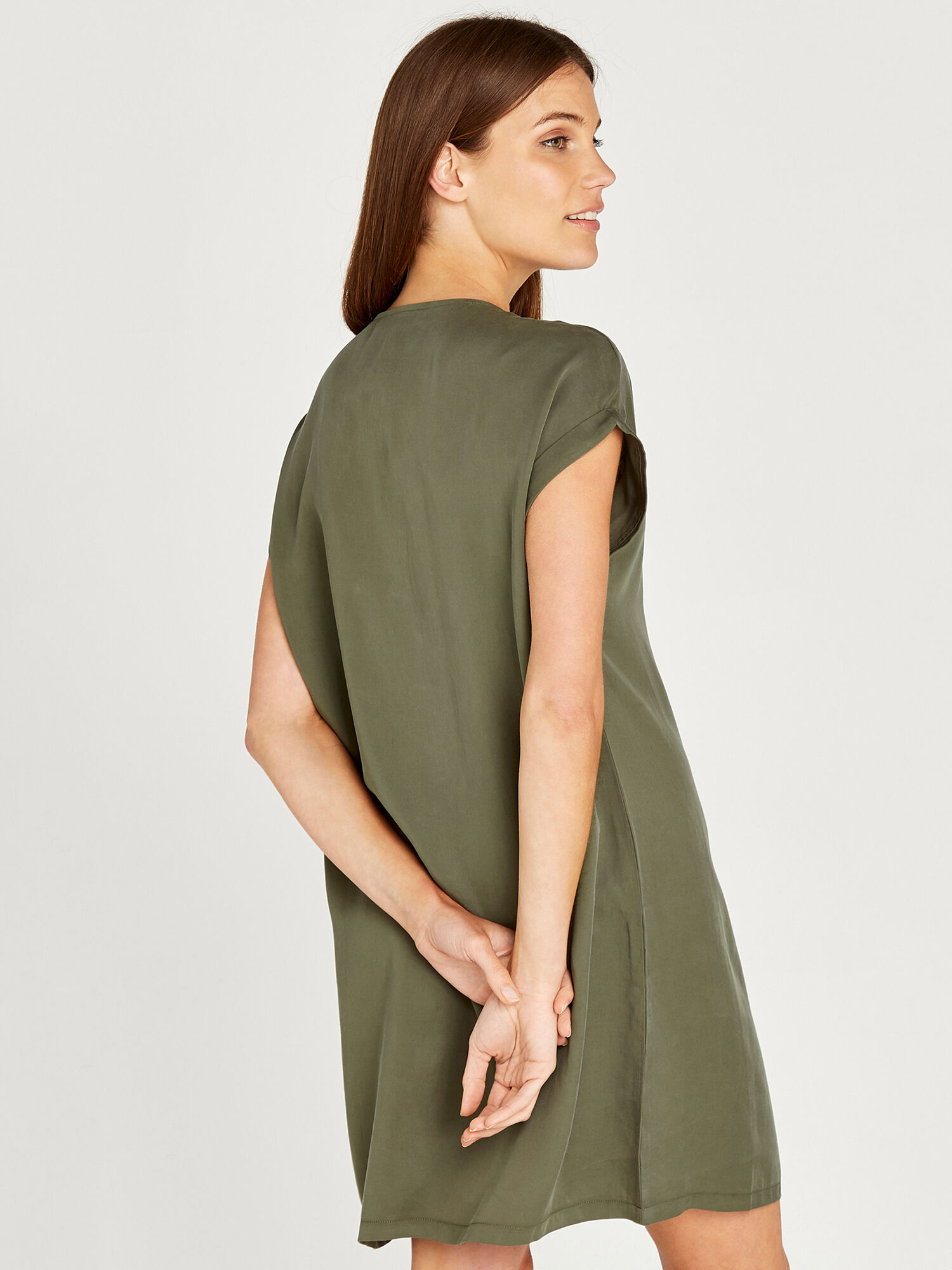 Robe Zippee Sur Le Devant