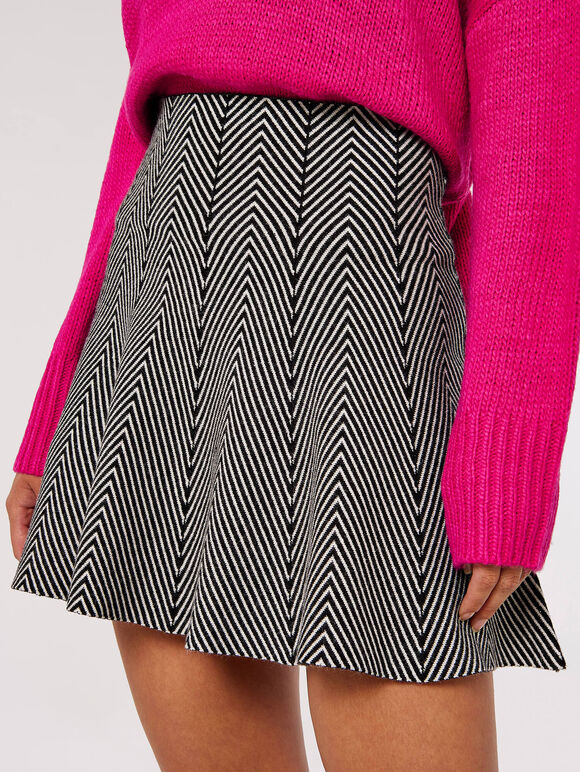 Chevron Rara Knitted Skirt, Black, large