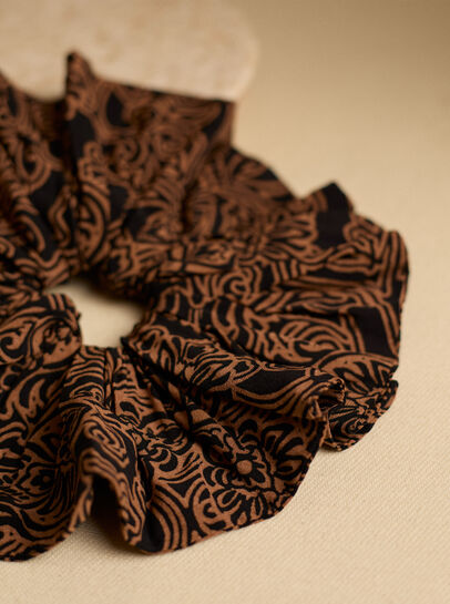 Oversized Scrunchie