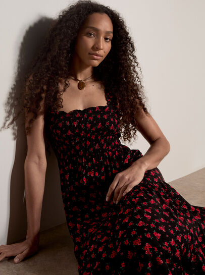 Ditsy Floral Smocked Midi Dress