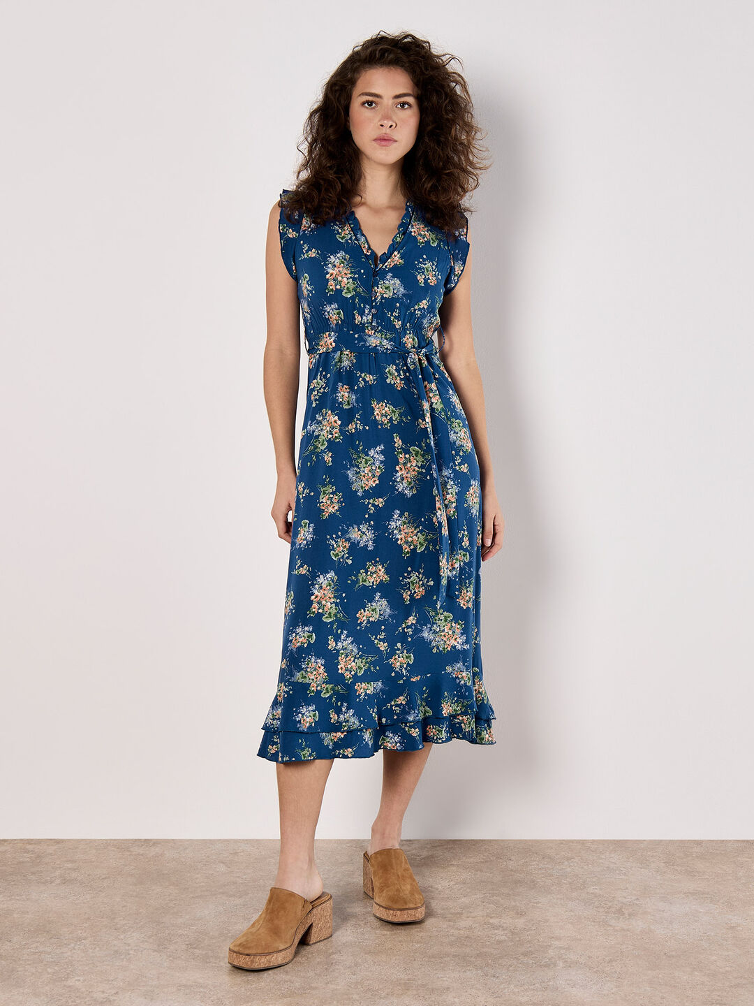 Ditsy Floral Print Midi Dress