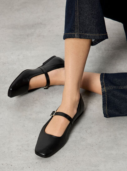 Leather Mary Jane Shoes