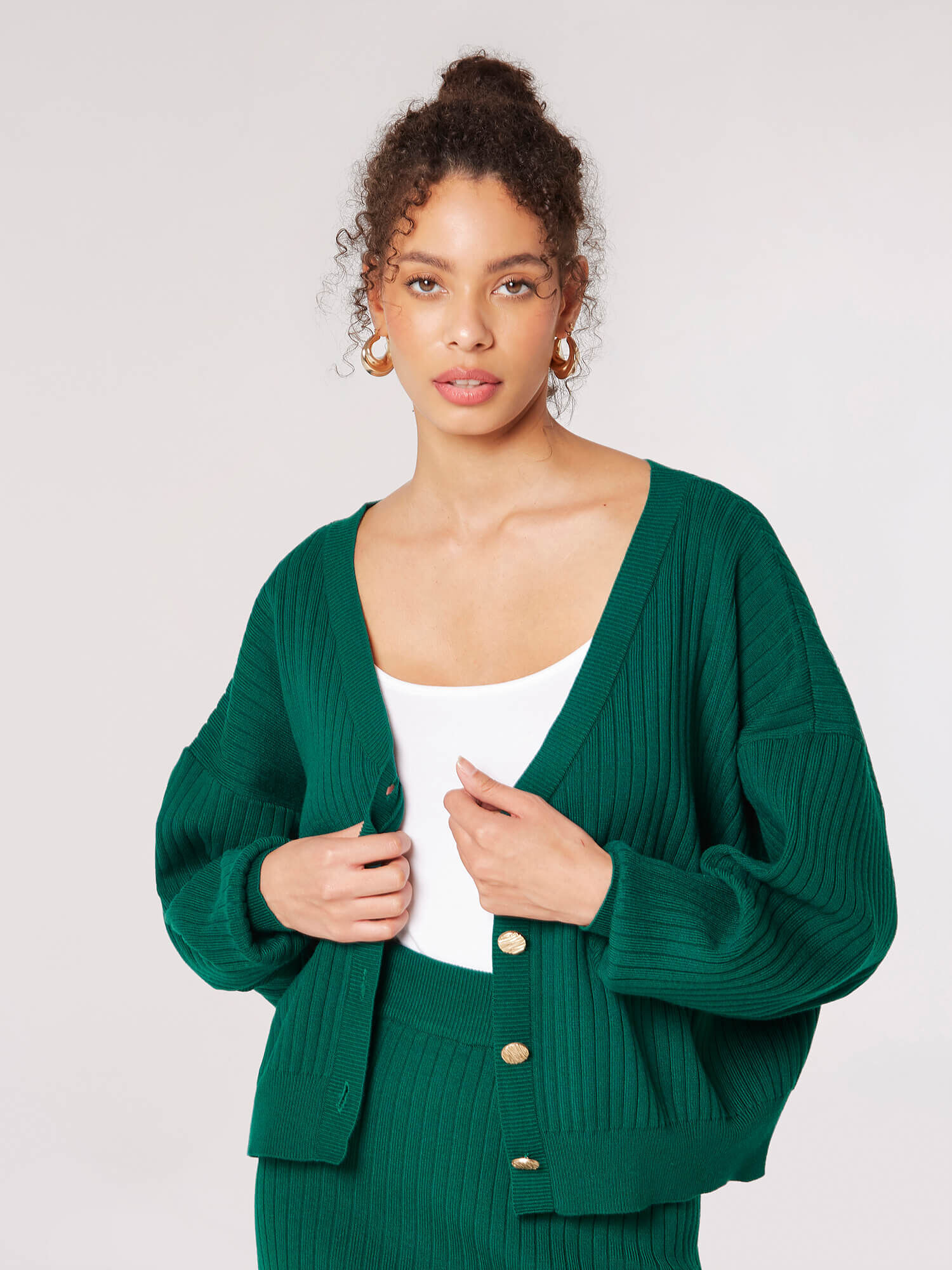 Ribbed Knit Reversible Cardigan Top Apricot Clothing