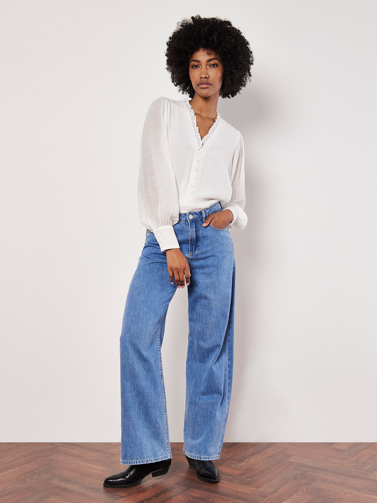 Chemisier Texture A Col Volante Vetements Apricot