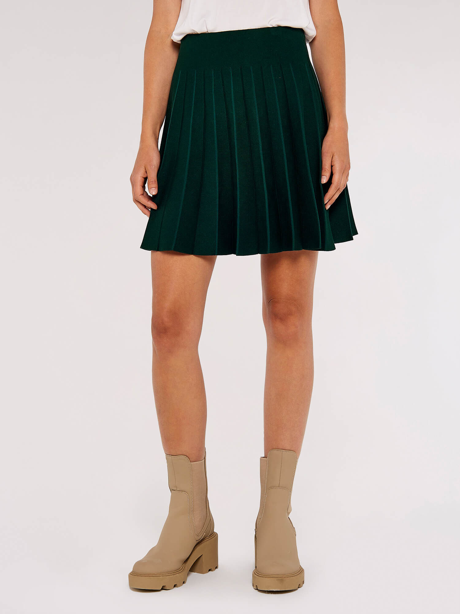 Green pleated shop skirt uk