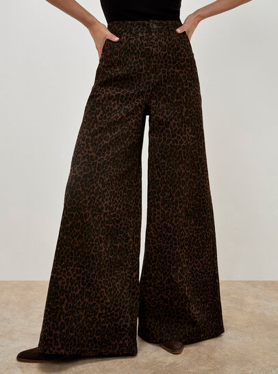 Zoe Wide Leg Leopard Print Jeans