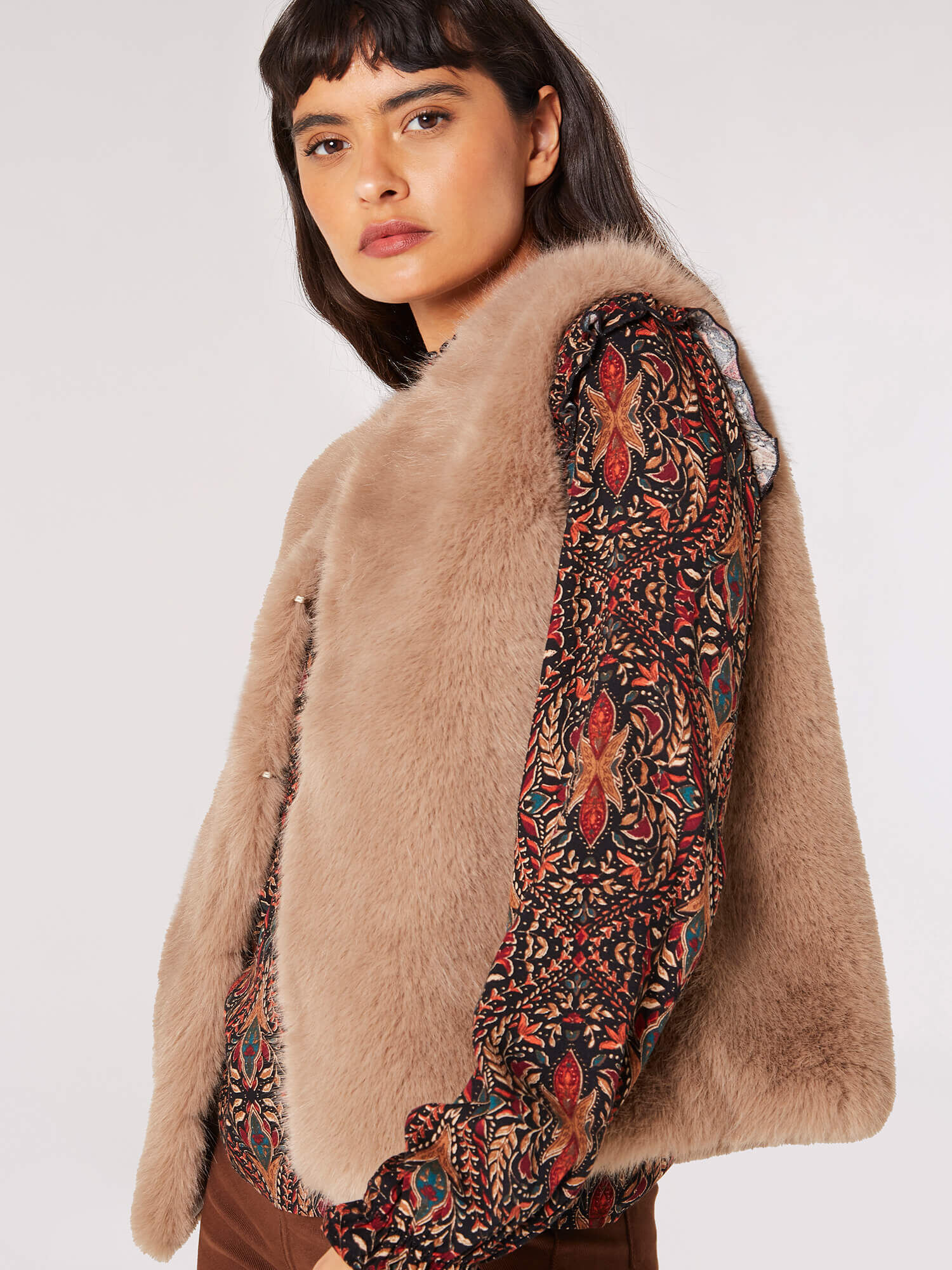 Faux fur outlet gilet oasis