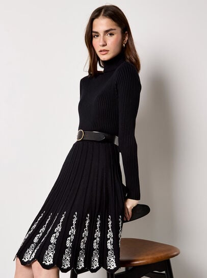 Filigree Pattern Knitted Midi Dress