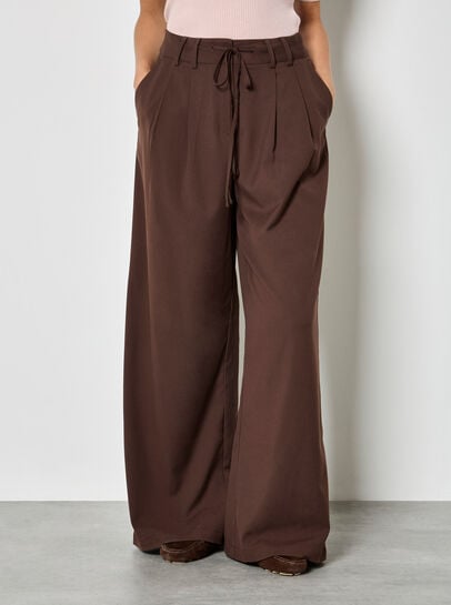Pleat Detail Wide Leg Drawstring Trousers