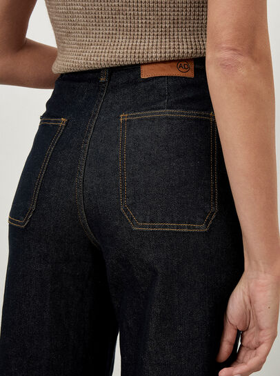 Aiko Dark Wash Barrel Jeans