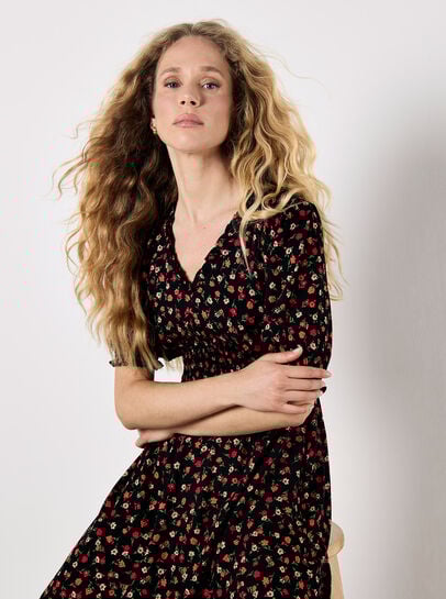 Ditsy Floral Smocked Midi Dress