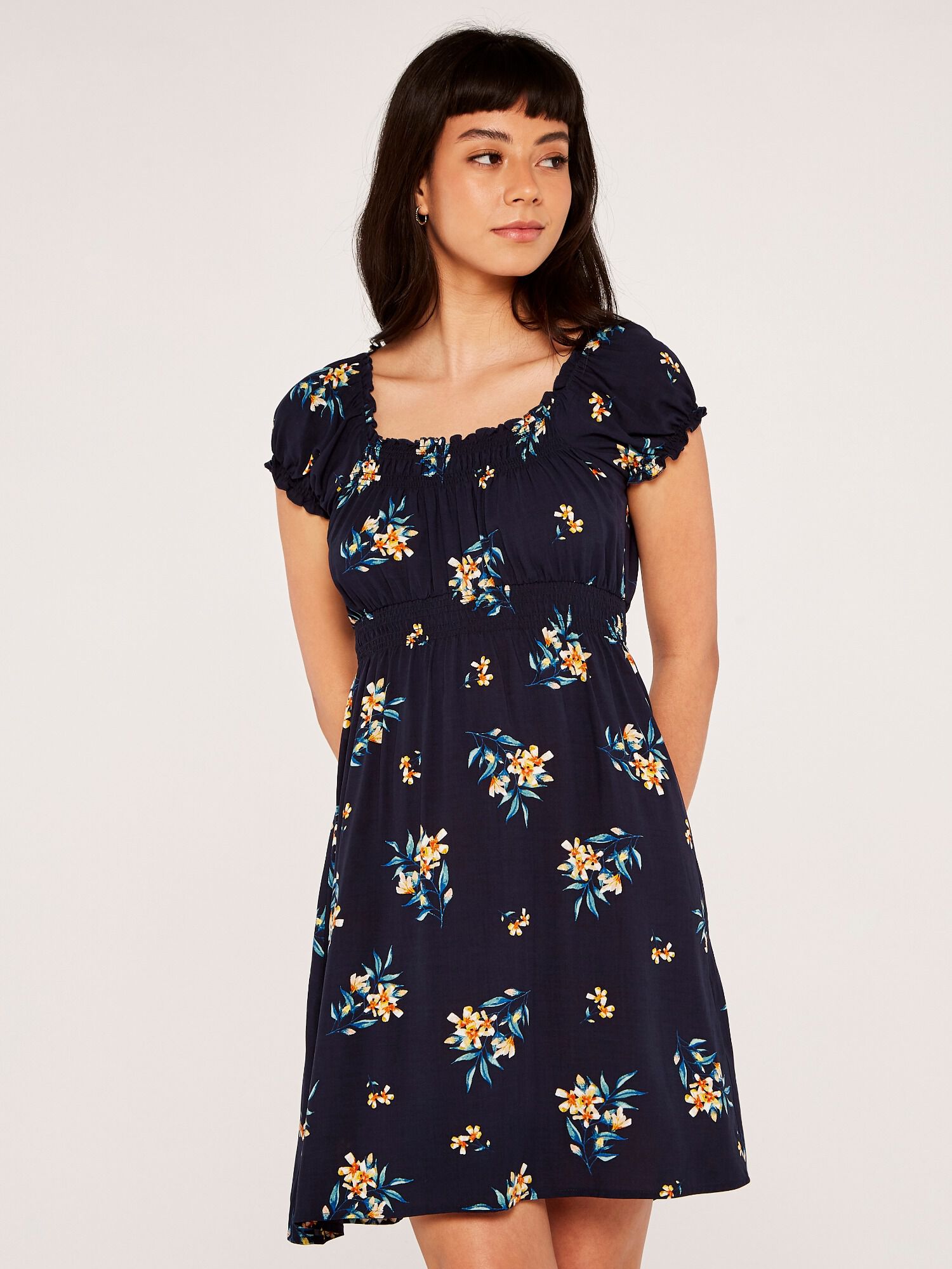 Apricot brand dress 2025