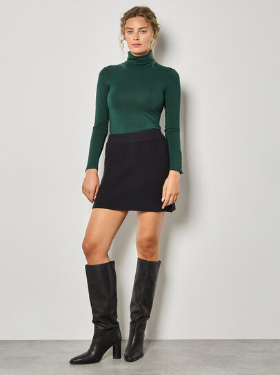 Ribbed Knit Mini Skirt