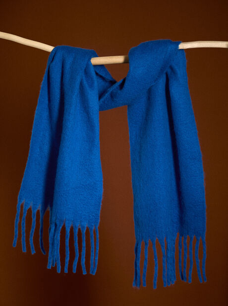 Soft Boucle Knit Scarf