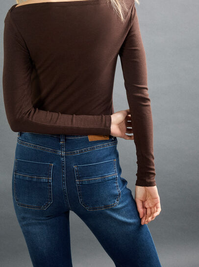 Lulu Scarf Belt Flare Jeans
