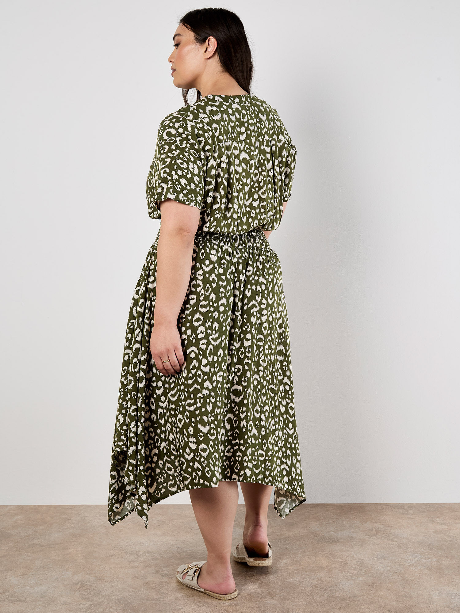 Curve Leopard Print Shirt Midi Dress | Apricot Clothing