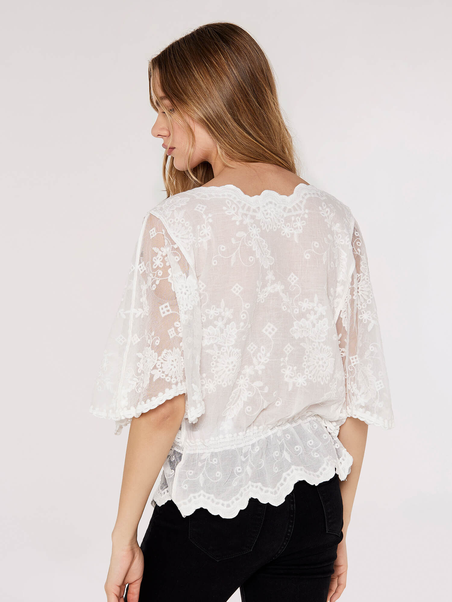 white batwing top