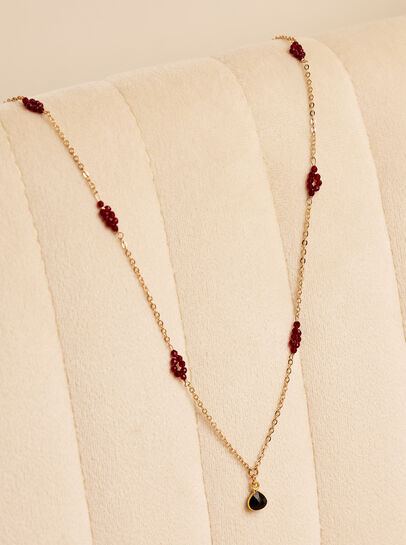 Gold Tone Black And Red Stone Necklace