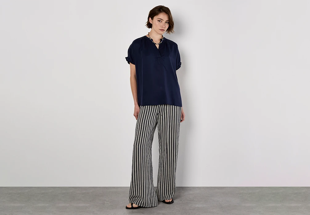 From casual joggers and leather-look leggings to updated flares and cargo trousers, discover everyday wardrobe essentials.