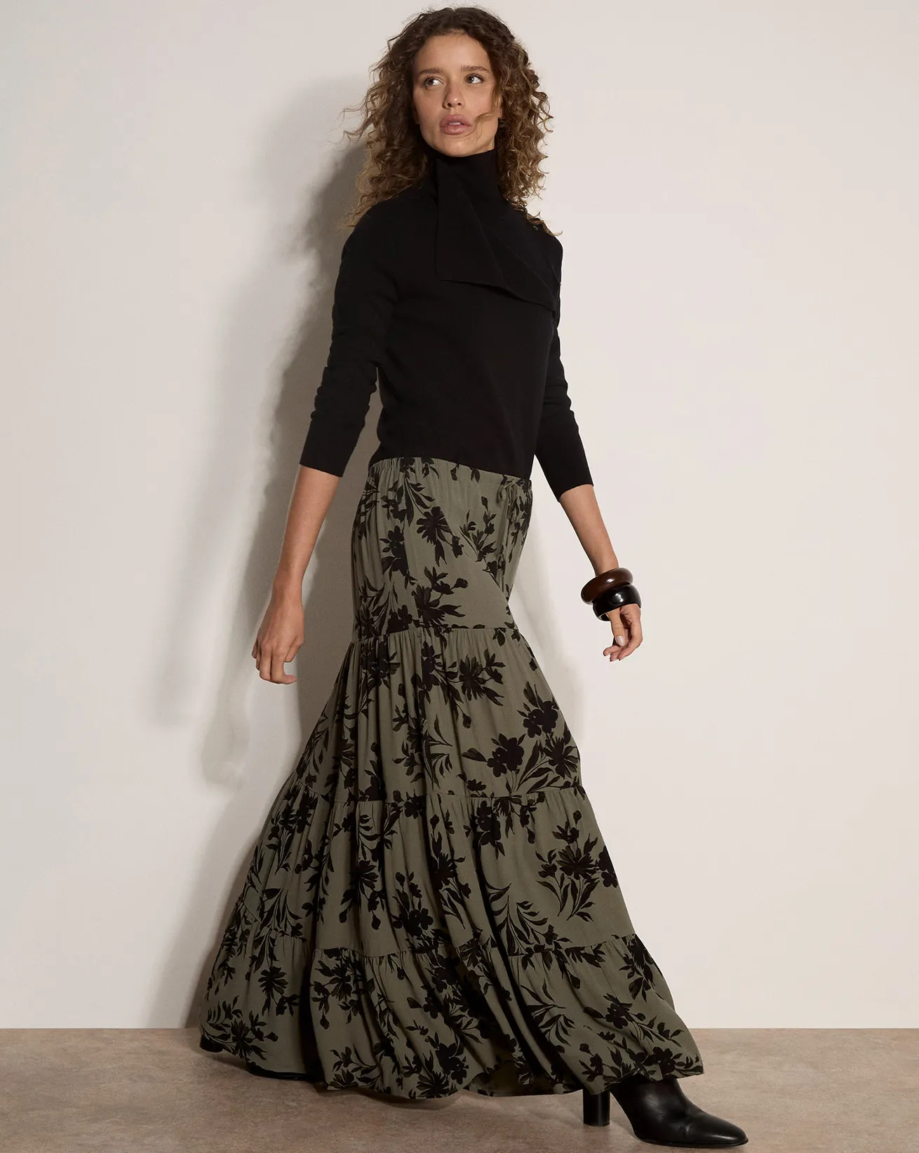 Floral Silhouette Crepe Maxi Skirt